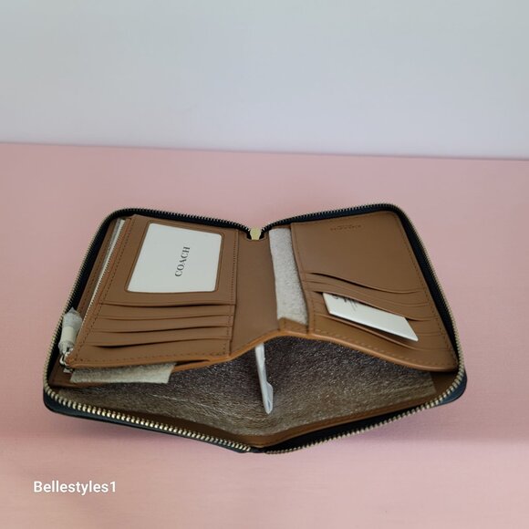 COACH Pebbled Leather Medium ID Window Zip-Around Wallet- Denim color - Picture 15 of 16